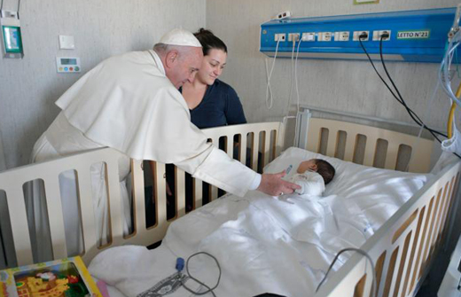 Pope visits sic kids